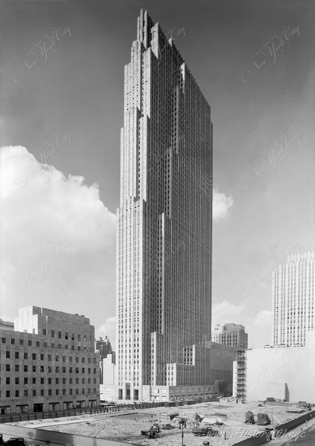Photograph of the RCA Building at Rockefeller Center, as viewed from old Union Club.