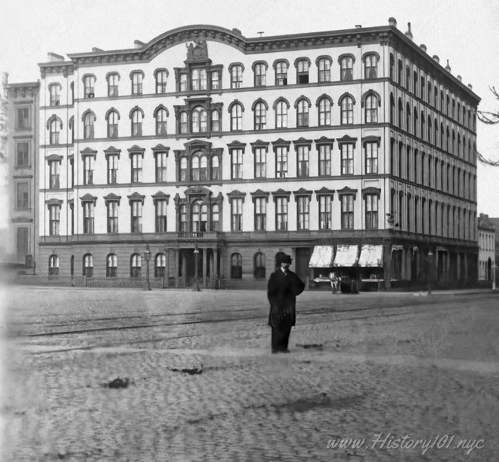 Everett House was a first class hotel which opened in 1853 and used to exist among the private residences surrounding Union Square.