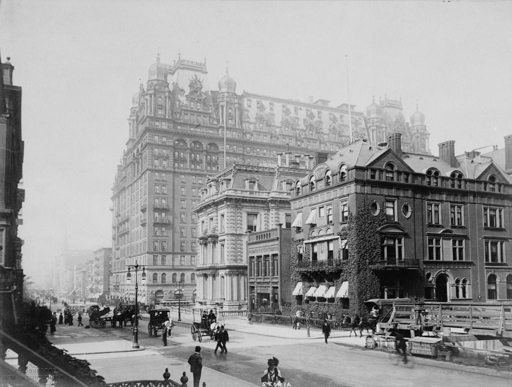 the-waldorf-astoria-nyc-in-1899