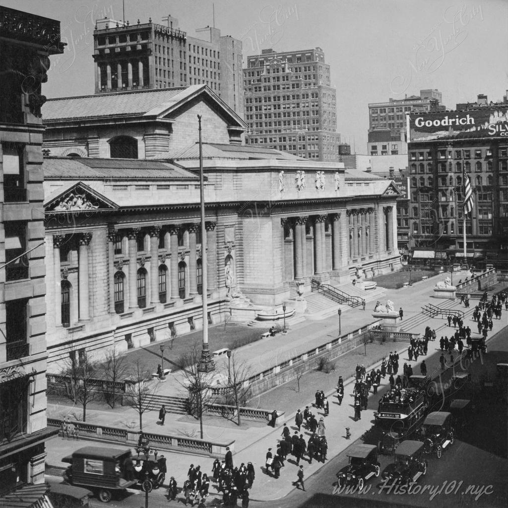 Photograph of The New York City Public Library, looking north on 5th Avenue from 42nd Street.