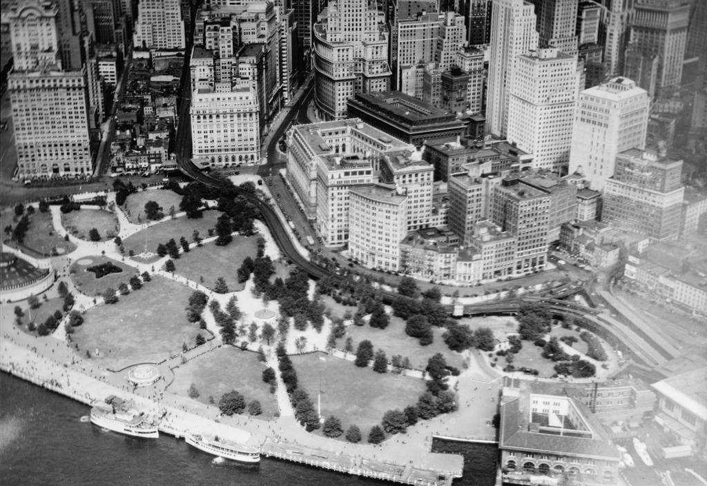 Manhattan's Southwest Harbor NYC in 1940
