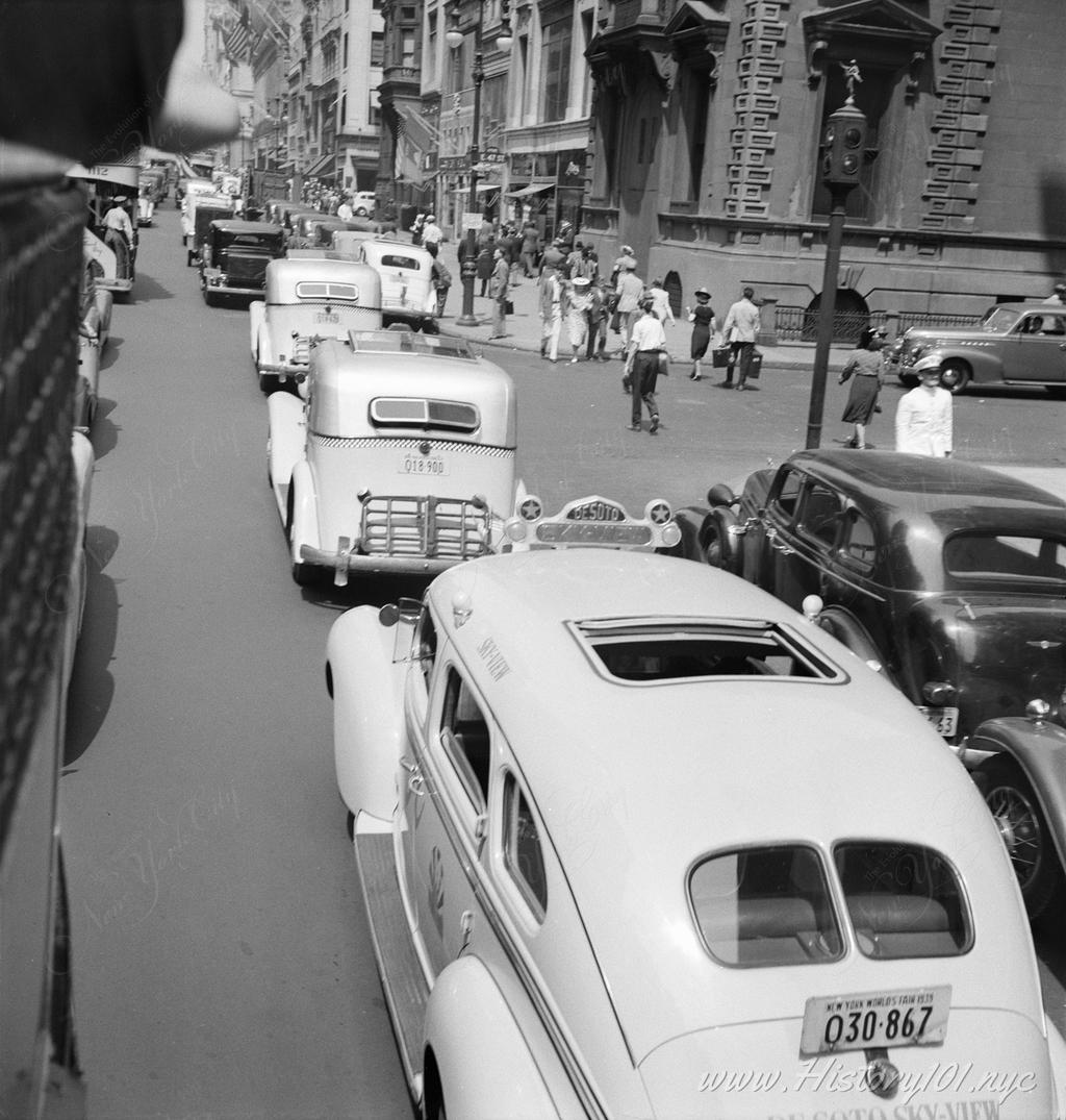 Explore Dorothea Lange’s July 1939 photo of bustling Fifth Avenue traffic near 47th Street, revealing a vivid snapshot of Manhattan’s midday life
