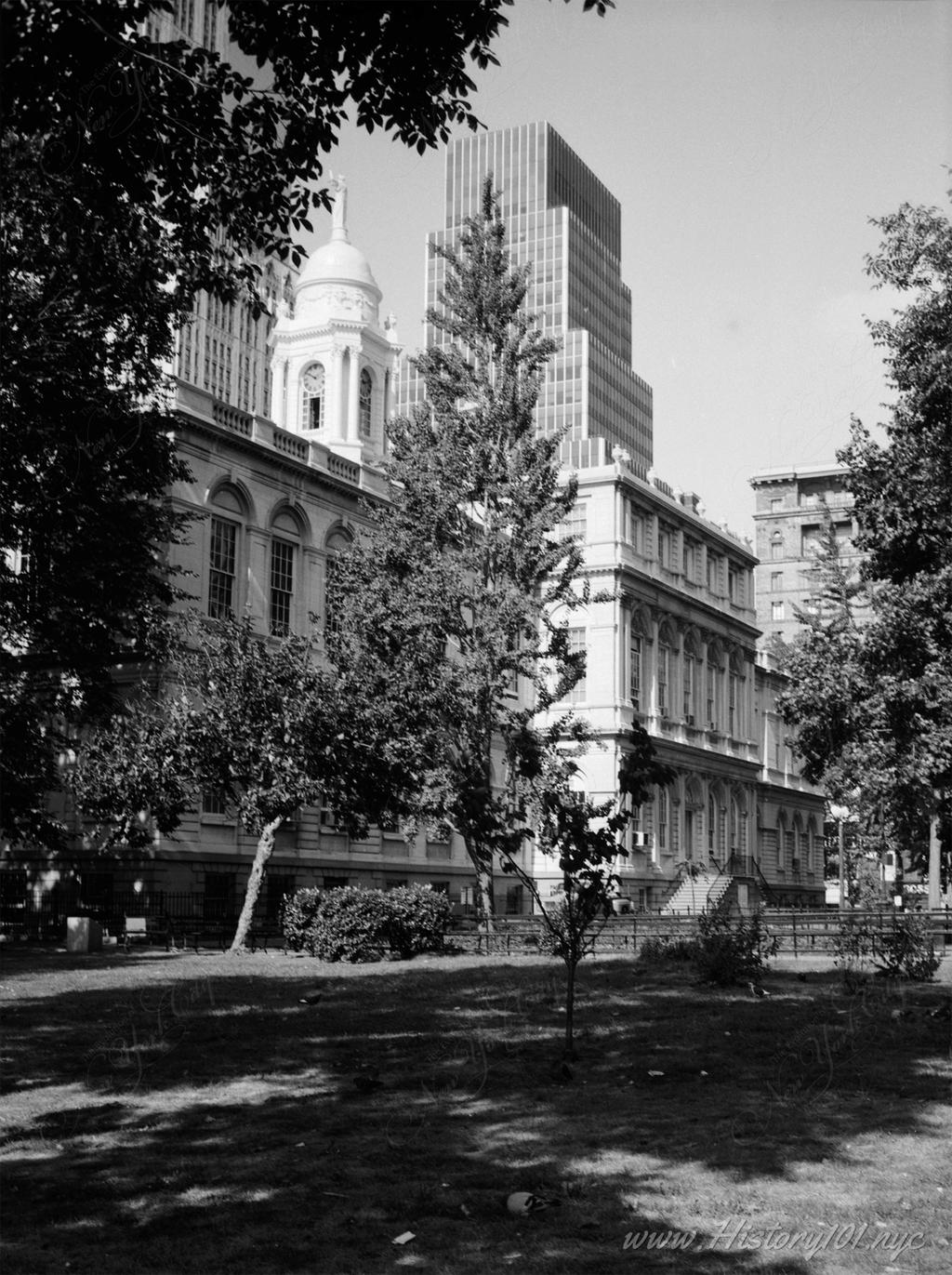 Photograph of New York City Hall's North elevation and City Hall Park.