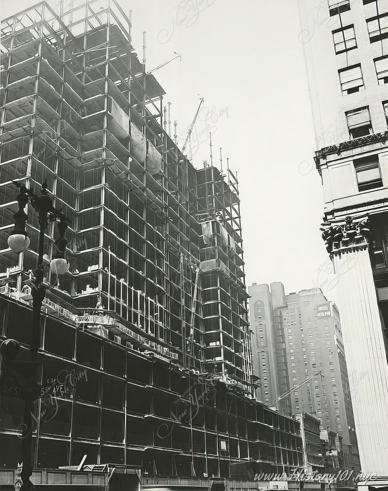 empire state construction photo